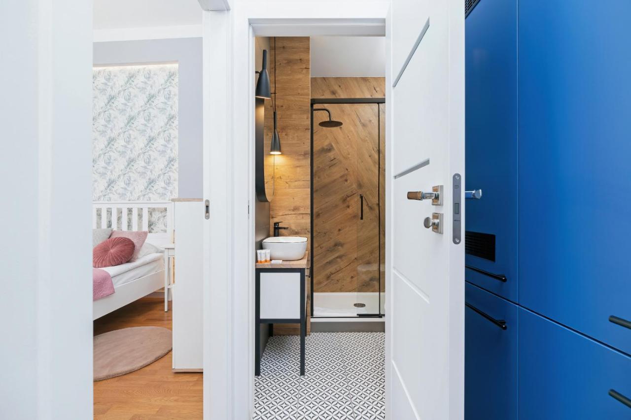 Sweet Family Apartment Chodkiewicza Rondo Grzegorzeckie By Noclegi Renters Краков Экстерьер фото